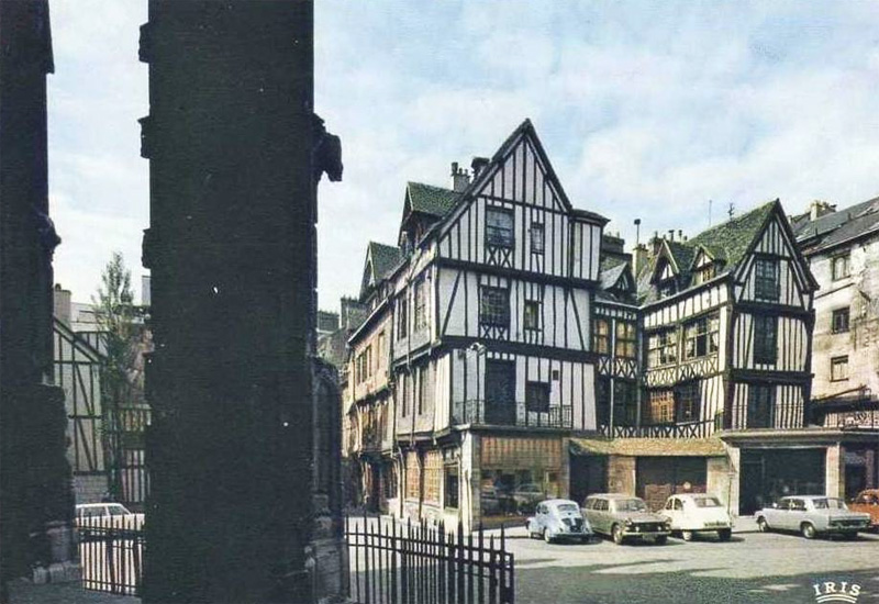 rouen-place-barthelemy-fin-60 	